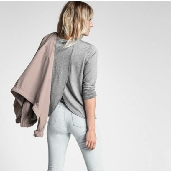 Athleta Gray Sunlover UPF Tulip Back Long Sleeve Athletic Top - Picture 3 of 11